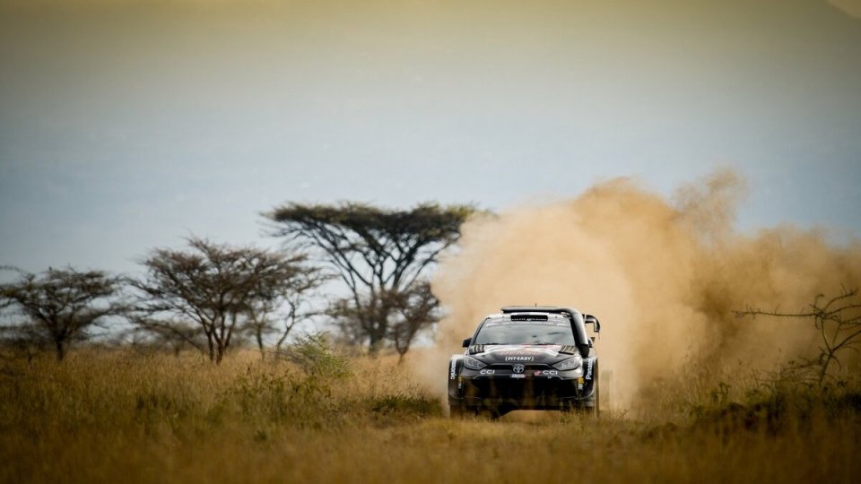 Doppietta Toyota al Safari: vince Rovanpera