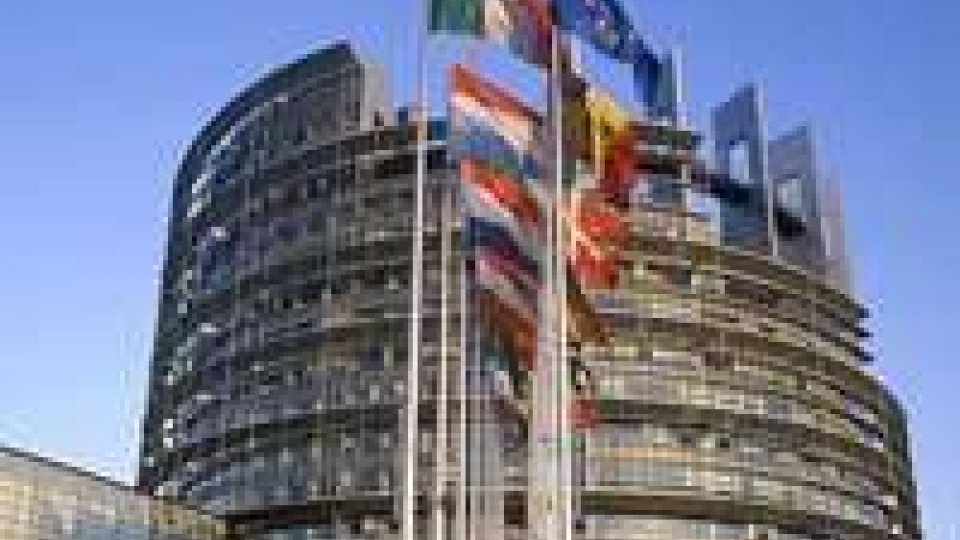 Bilancio UE, Barroso chiama i governi: "Fondamentale per superare la crisi"