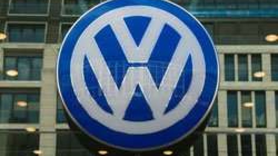Volkswagen: la Svizzera stoppa le vendite