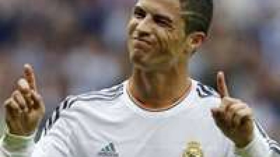 Blatter attacca Ronaldo, il Real è furibondoBlatter a gamba tesa su Cristiano Ronaldo: Real Madrid furibondo
