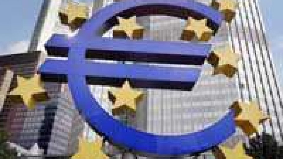 Bce rivede al ribasso le stime sul pil