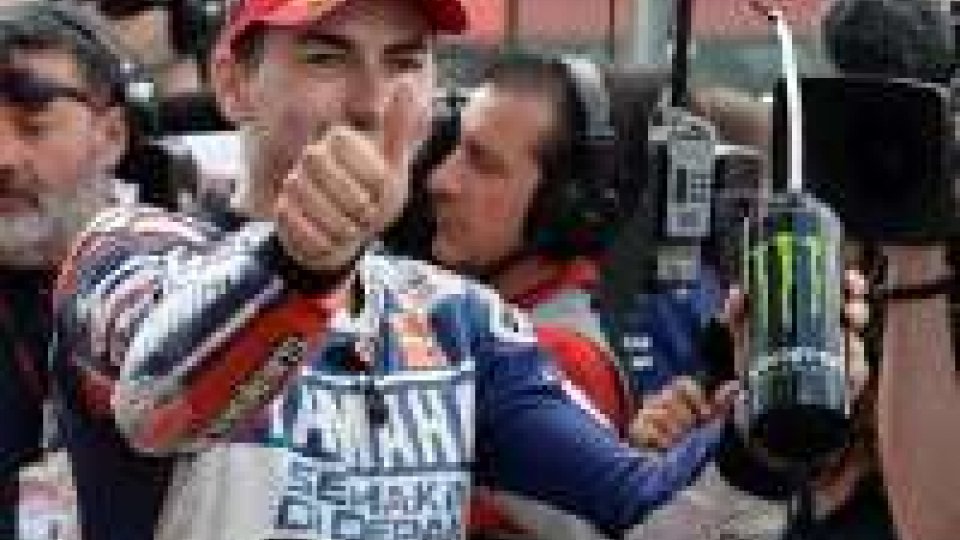 GP del Mugello: Lorenzo davanti a tutti, cadono Valentino e MarquezGP del Mugello: Lorenzo davanti a tutti, cadono Valentino e Marquez
