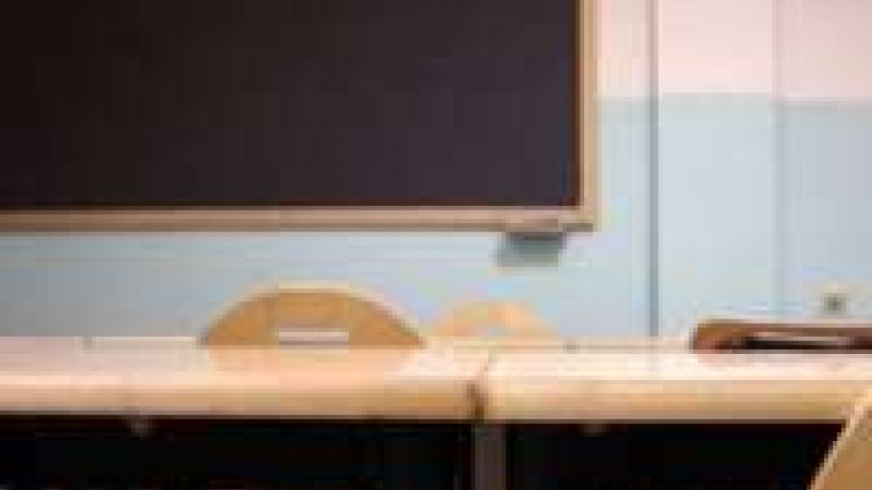 Insegnanti precari contro tagli 6,5%: "Profondamente iniqui"