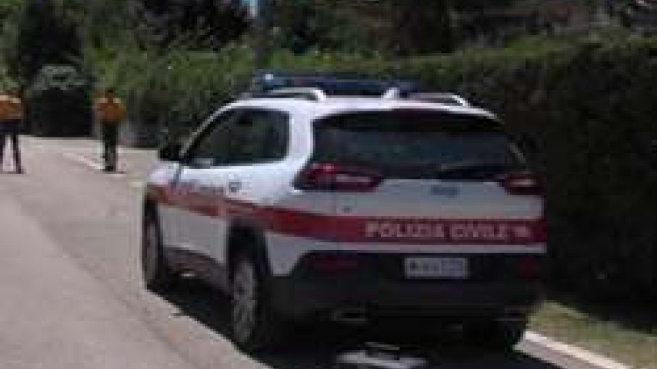 L'auto della Polizia Civile