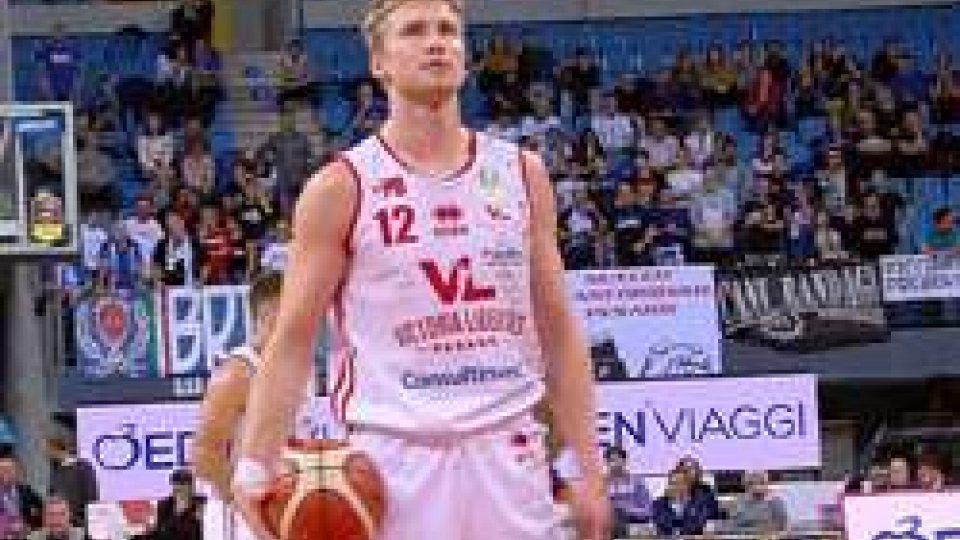 Basket: la VL Pesaro vince contro Brindisi 80-75Basket: la VL Pesaro vince contro Brindisi 80-75