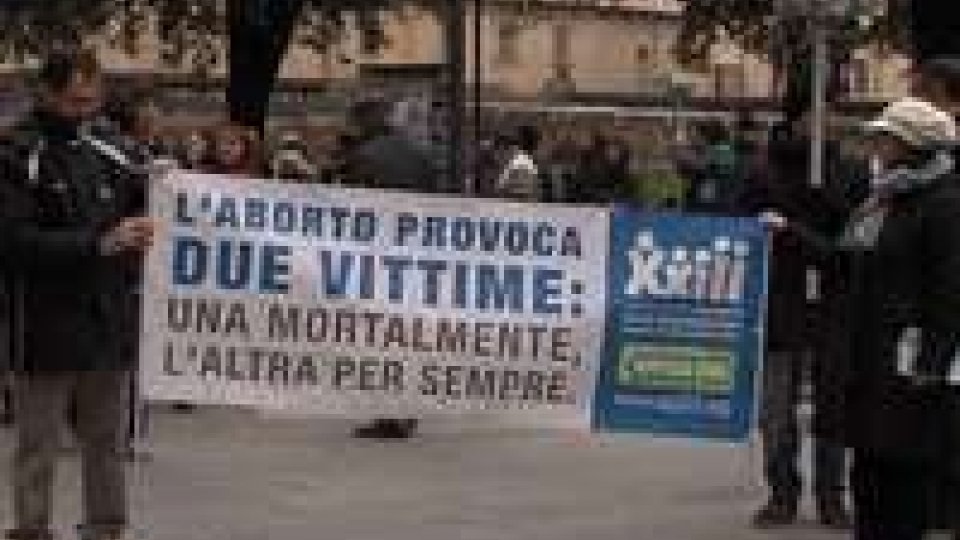 Anche Rimini marcia per la vita: le associazioni si uniscono per "generare futuro"