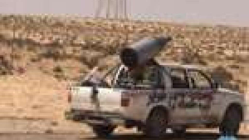L’esercito libico riconquista la città di Brega