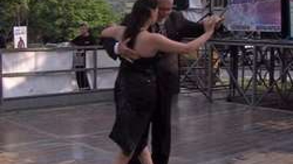 Esibizione di Tango argentinoFiorentino: castello in festa con il Tango