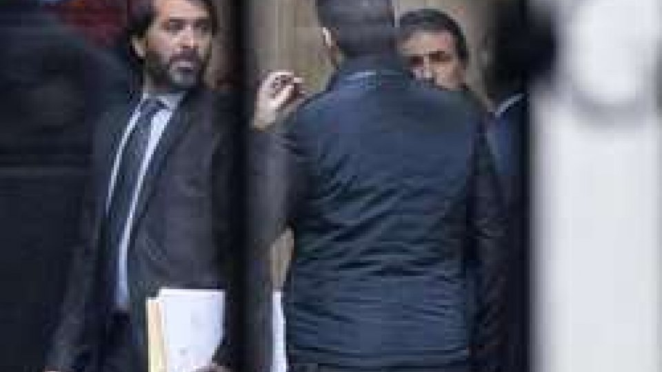 Politica italiana: arrestato Raffaele Marra, braccio destro della Raggi