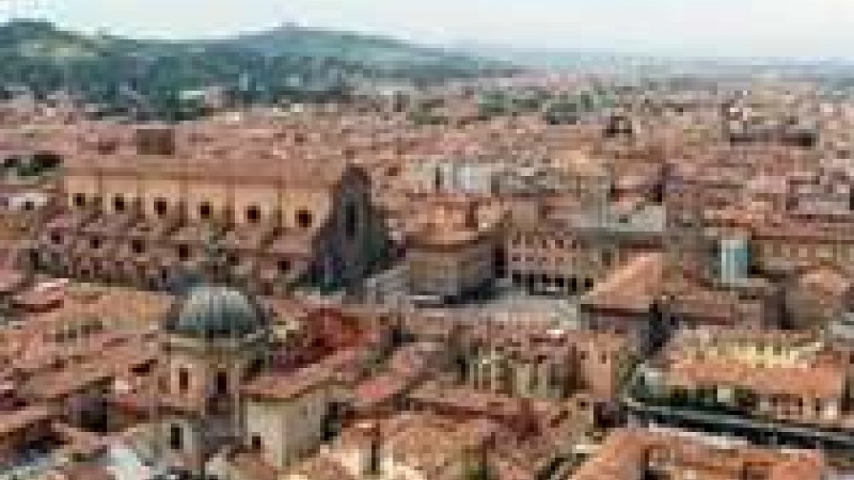 Bologna: falso allarme bomba, era una batteria