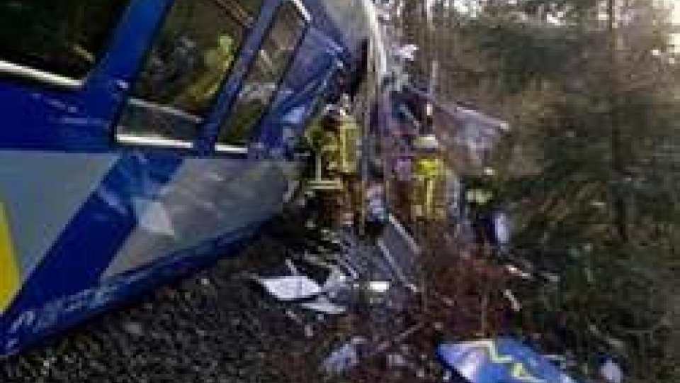 Germania: incidente ferroviario, almeno 8 morti