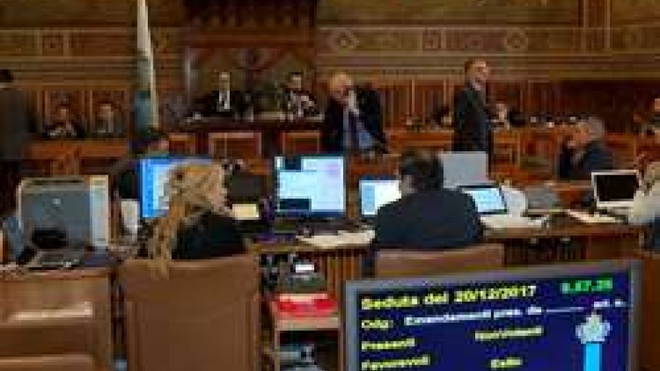 ConsiglioCGG: 7 milioni in 25 anni per l'acquisto da parte del Governo di Casale La Fiorina