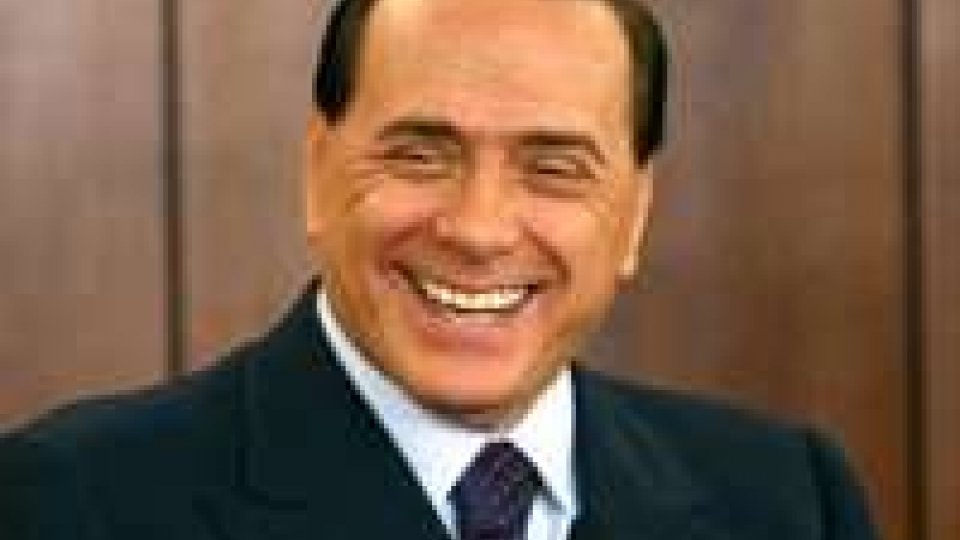 Berlusconi: "Non mi dimetto prima del voto sulla decadenza"