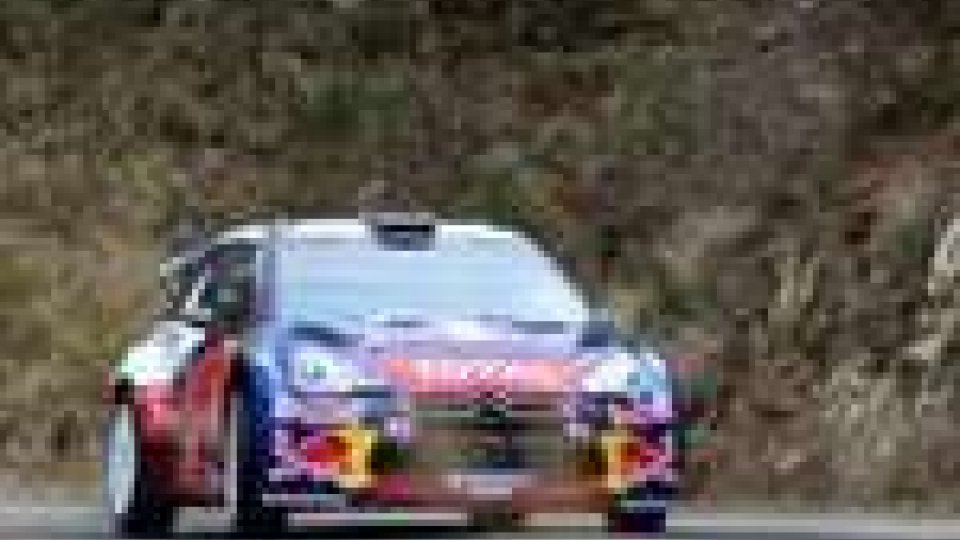 Sebastian Loeb sempre al comando del rally di Montecarlo