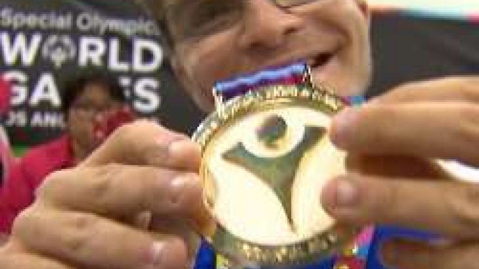 Davide SimonelliSpecial Olympics: tre bronzi e due argento per la ginnastica artistica