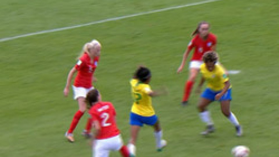 Seconda giornata di Mondiali FemminiliMondiali femminili under 20: pareggio tra Brasile e Inghilterra
