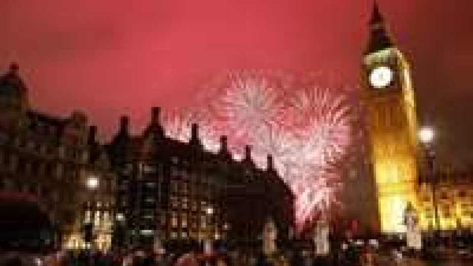Capodanno: a Londra fuochi d'artificio 'multisensoriali'