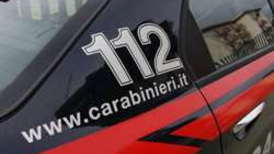 L'auto dei Carabinieri