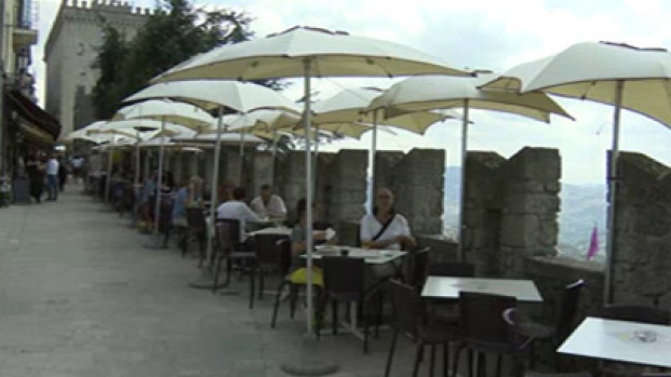 Turisti a San MarinoTurismo, l'ultimatum di Usot alla politica