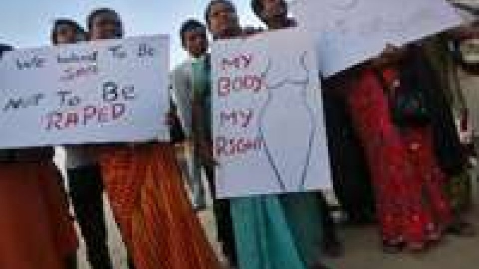 India: stupro studentessa,il 25 luglio sentenza contro 17enne
