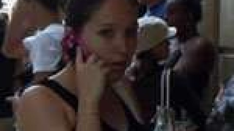 Telefoni cellulari, a Cuba è boom di vendite