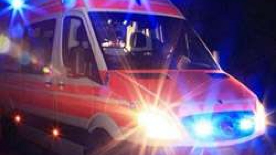 Rimini: incidente nella notte in A14 fra mezzi pesanti, feriti al Bufalini