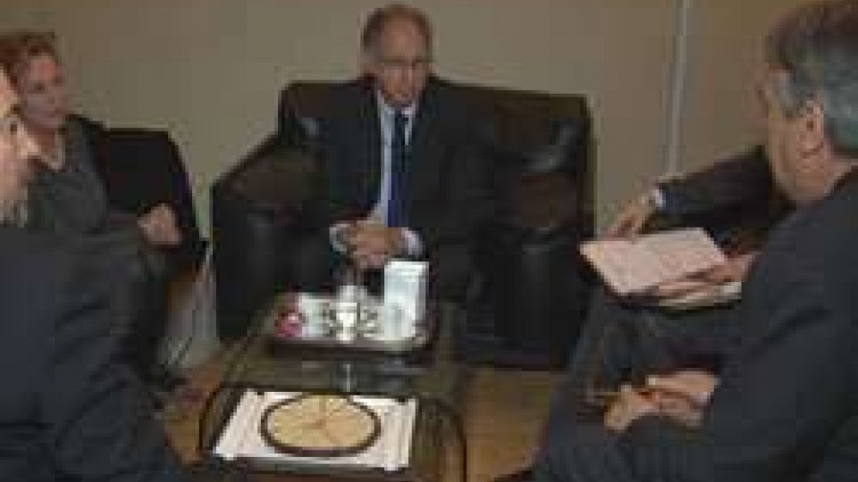 L'incontro tra il Direttore della Civitella Ranieri Foundation Dana Prescott e il Segretario Morganti