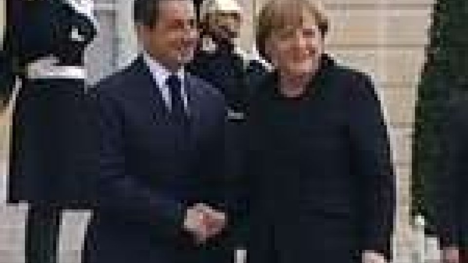 Sarkozy: “Non paragoniamo l'Italia o la Spagna alla Grecia”