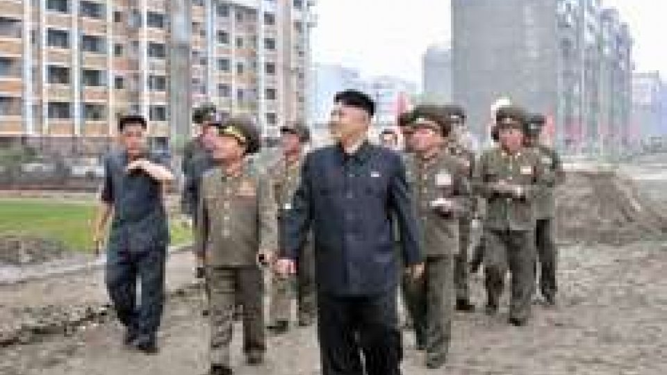 Passeggiata a PyongyangLa Corea del Nord giura vendetta