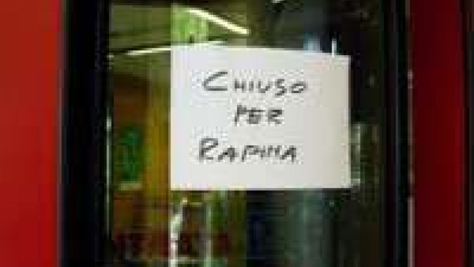 Bologna: sgominata banda rapinatori banche