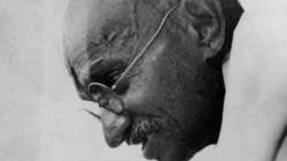 6 novembre 1913: Gandhi arrestato in Sudafrica