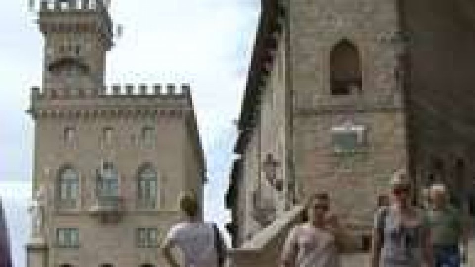 San Marino. Turismo in calo: la crisi pesa sulle spalle dei visitatoriSan Marino. Turismo in calo: la crisi pesa sulle spalle dei visitatori
