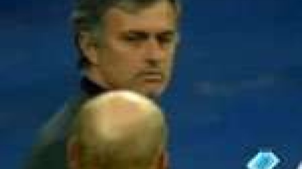 Dopo Real Madrid-Barcellona José Mourinho nella bufera