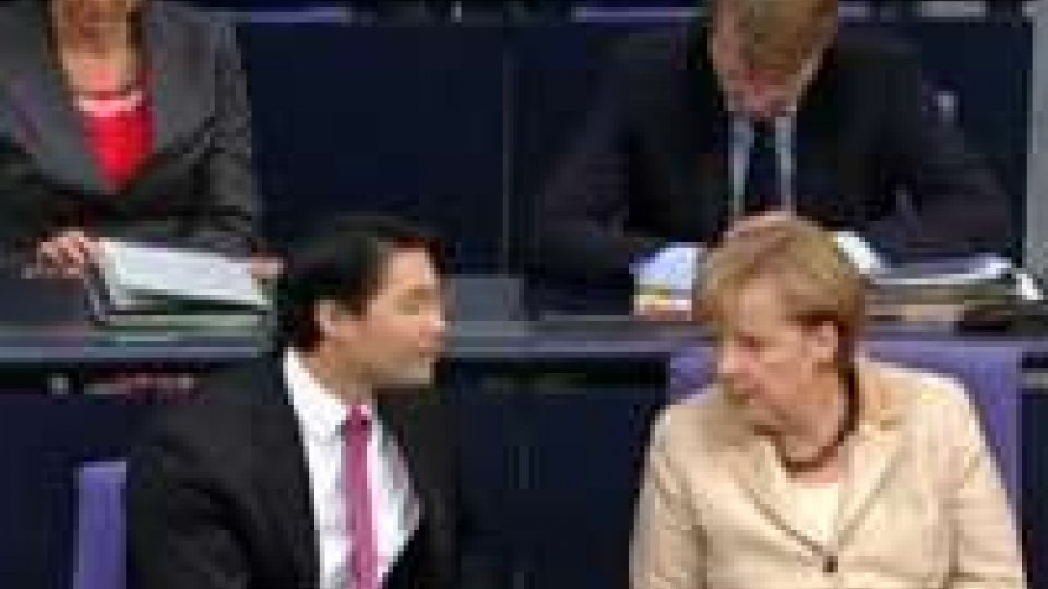 Moody's declassa Germania, Olanda e Lussemburgo. Berlino: "Non drammatizziamo"
