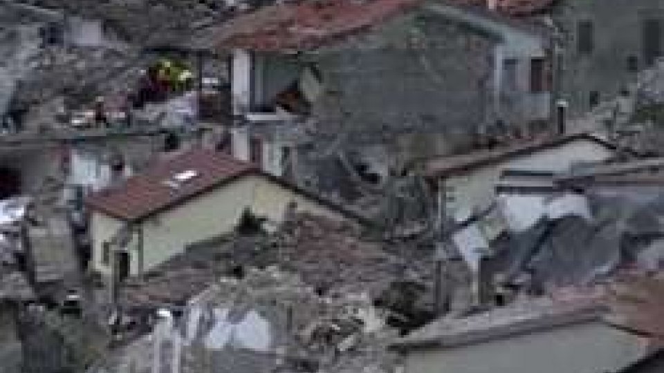 Un mese fa il sisma in Centro Italia, ma la terra continua a tremareUn mese fa il sisma in Centro Italia, ma la terra continua a tremare