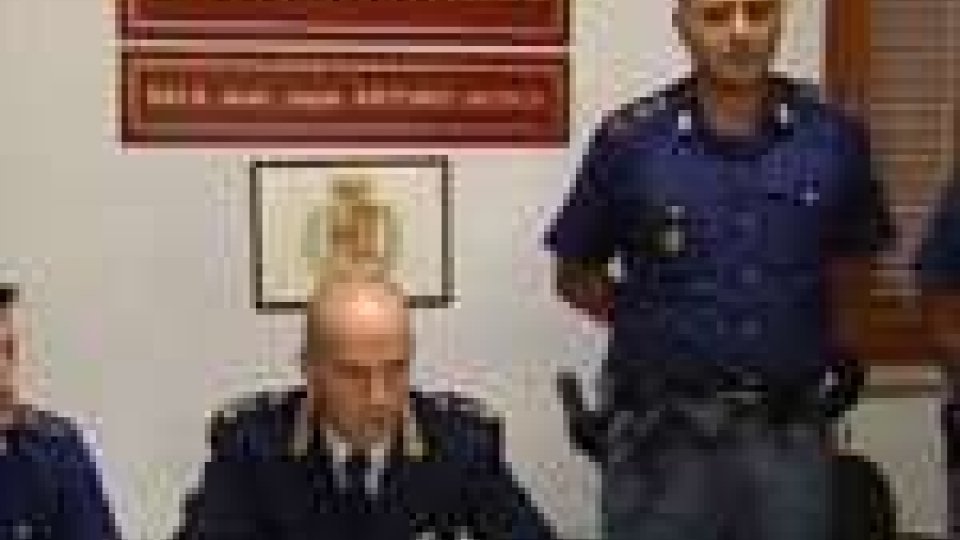 La Questura di Rimini arresta due pluripregiudicati dopo un folle inseguimento