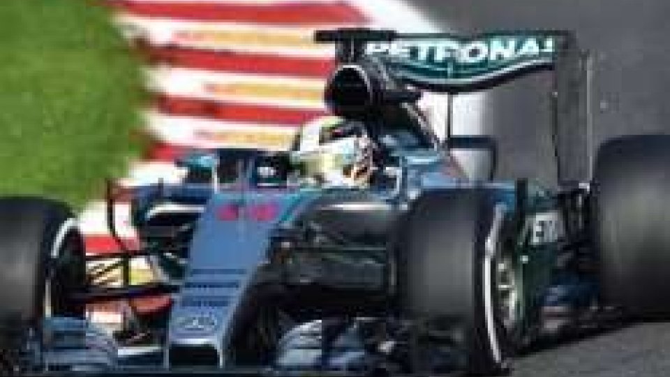 GP Belgio: pole di Hamilton, male le Ferrari