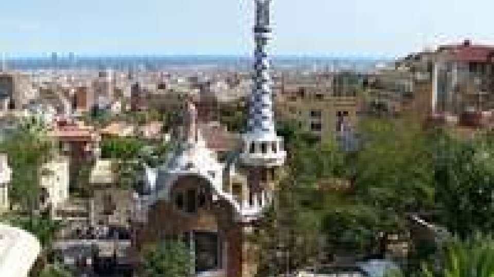Estate. Barcellona la più prenotata on-line, Rimini al secondo posto