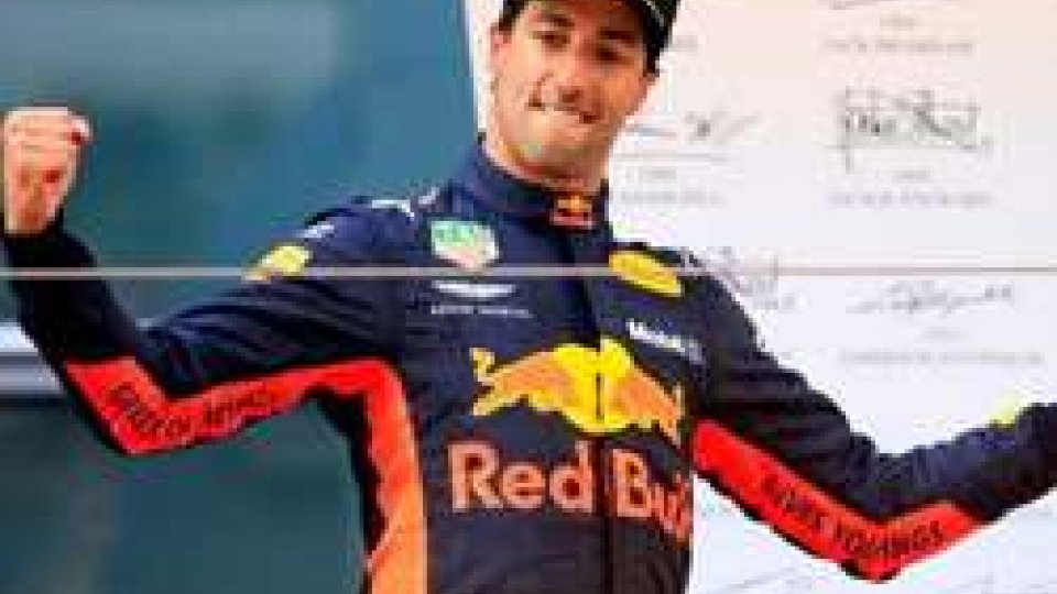 Formula 1, GP Cina: vince Daniel Ricciardo