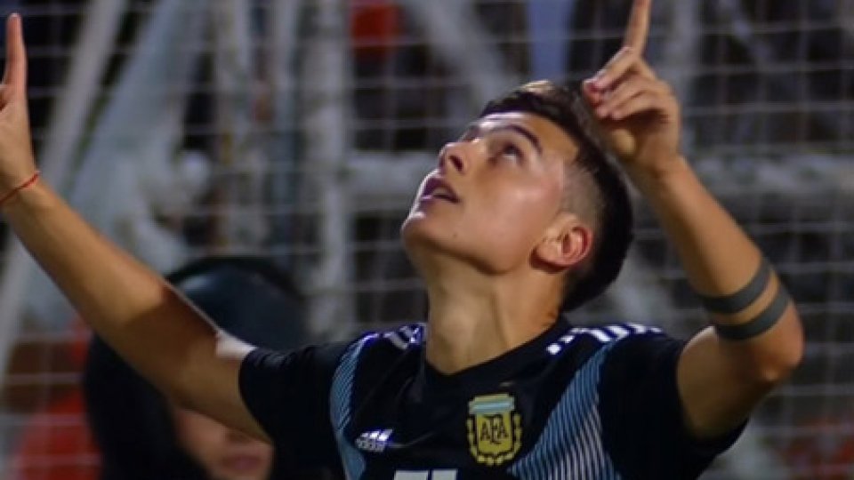 L'Argentina batte il Messico 2 a 0: gol di Icardi e Dybala