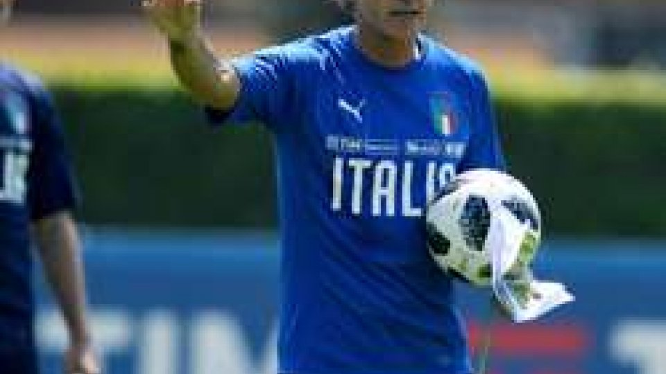Roberto ManciniMancini, pochi dubbi per il debutto della sua prima Italia