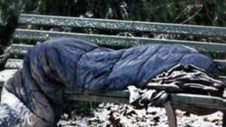 Firenze: morto senzatetto per assideramento