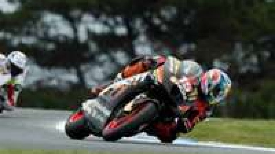 Moto2, De Angelis: "Migliorare in qualifica"