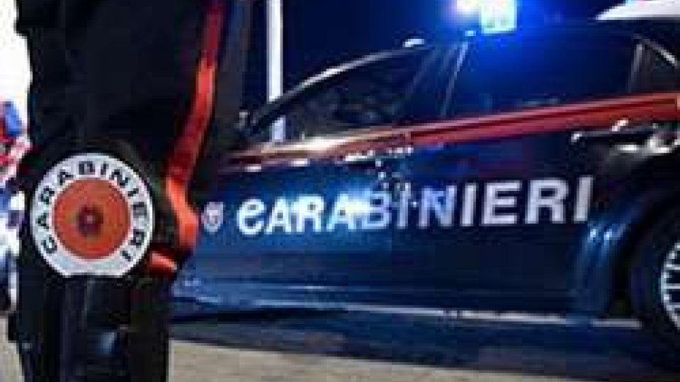Milano Marittima, 25enne accoltellato durante una rissa: è graveMilano Marittima, 25enne accoltellato durante una rissa