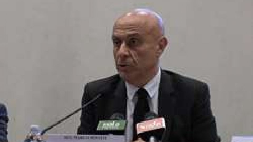 Marco MinnitiMafie, ministro Minniti: "Attaccando i patrimoni si possono sconfiggere"