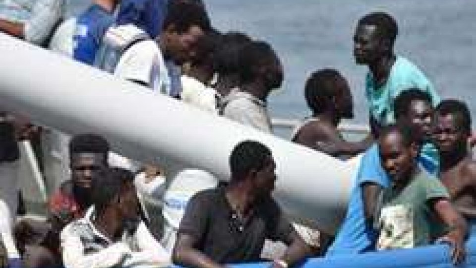 Migranti, Ue: "Triton può essere rafforzata se necessario"