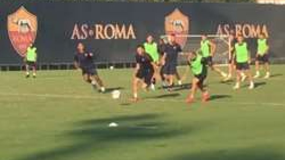 La rifinitura della RomaEuropa League: la Roma alla caccia della vittoria, pensando all'Inter