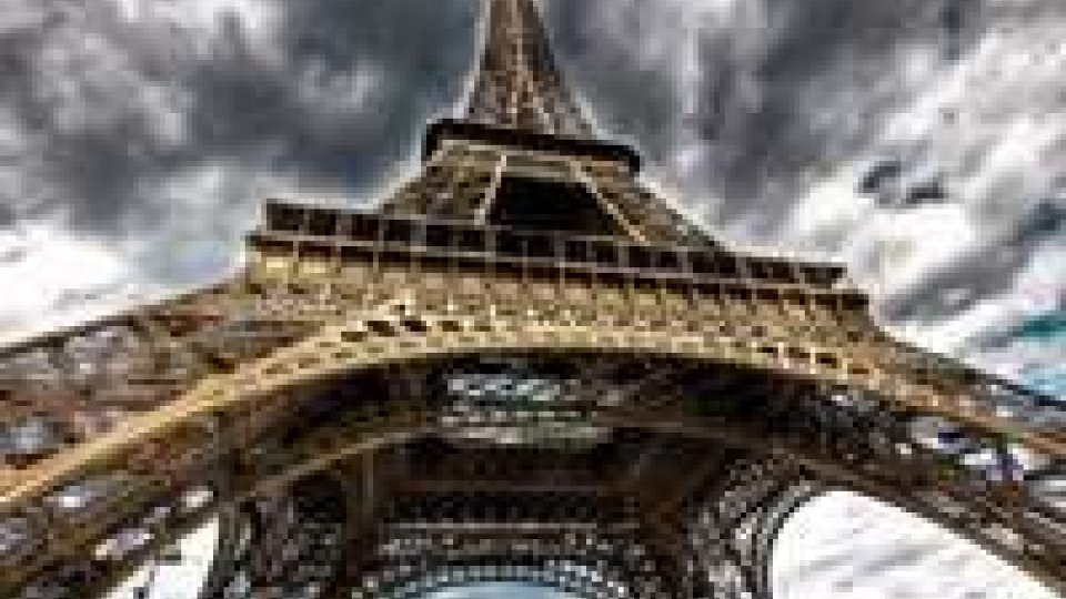 La Tour Eiffel compie 125 anni