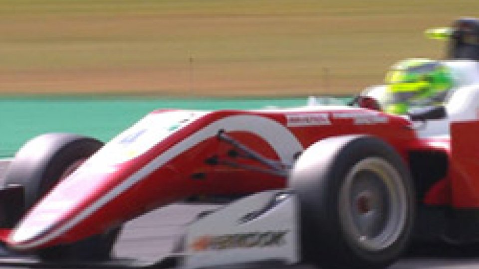 In Gara 3 Schumi junior, partito sesto, è stato autore di una grande rimontaEuro Formula3: a Spa prima vittoria di Mick Schumacher
