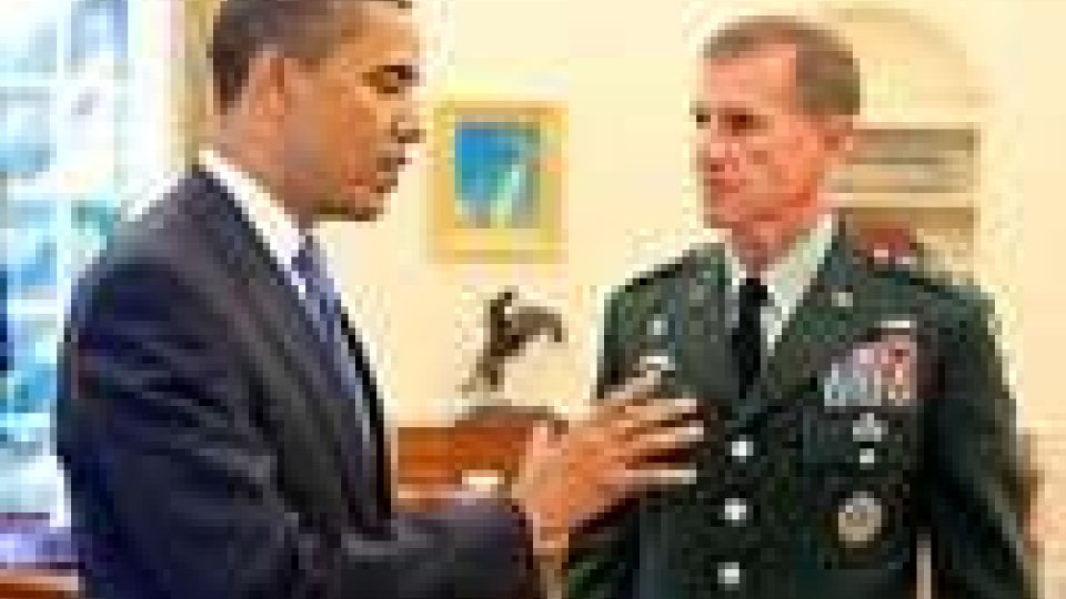 Rimosso il generale McChrystal, aveva sbeffeggiato il presidente Obama